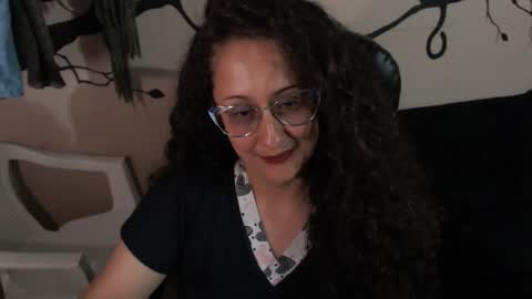 Zoe Koller online show from 04/10/26, 02:39