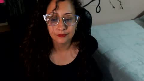 Snapshot of zoe_koller chatting on 06/20/26, 12:25 Zoe Koller online show from 06/20/26, 12:25