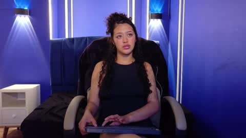 zoe  online show from 03/21/26, 08:19