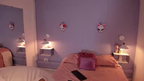 Zoe Lynch online show from 09/23/25, 11:46