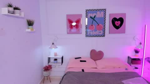 Zoe Lynch online show from 01/19/26, 11:25