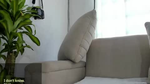 zoe_maddison19 online show from 09/19/25, 07:14