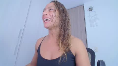 zoe online show from 04/07/26, 11:48