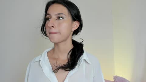 Snapshot of zoe_mrl chatting on 04/10/26, 10:42 zoe_mrl online show from 04/10/26, 10:42