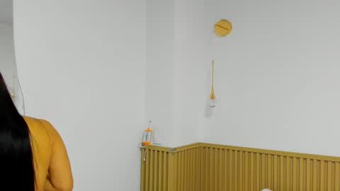 Zoe online show from 12/23/24, 11:04