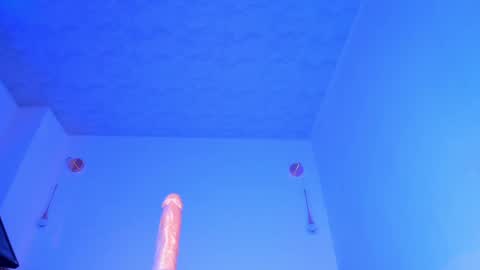 Zoe online show from 01/13/25, 02:42