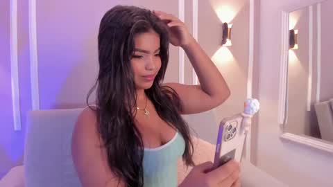 Zoe online show from 11/05/25, 02:55