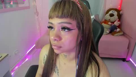 zoe_sullivan_ online show from 09/24/25, 10:18