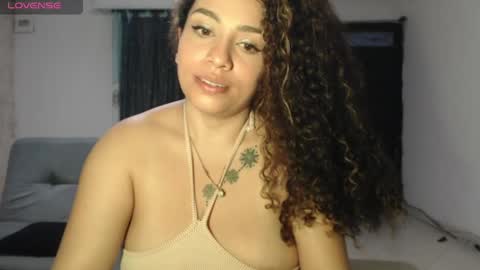 zoe tai online show from 05/08/26, 10:42
