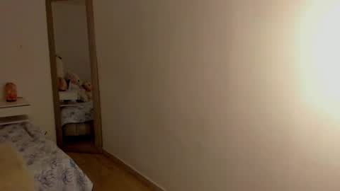 Zoe online show from 02/01/26, 12:04