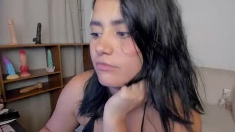 Zoe online show from 04/14/26, 02:06