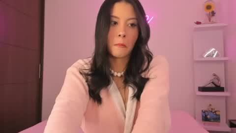 zoecams online show from 07/09/26, 10:03