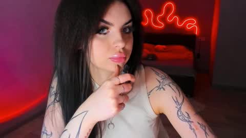 zoedrift online show from 12/22/25, 03:31