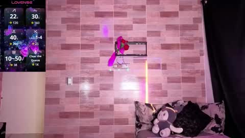 Catt online show from 12/20/25, 09:22