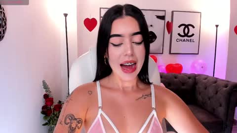  zoee jackson online show from 02/16/25, 06:43