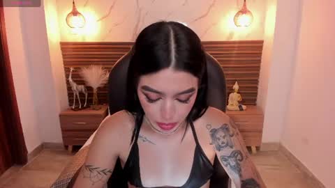  zoee jackson online show from 07/05/26, 08:27