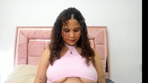 zoee online show from 02/28/25, 06:54