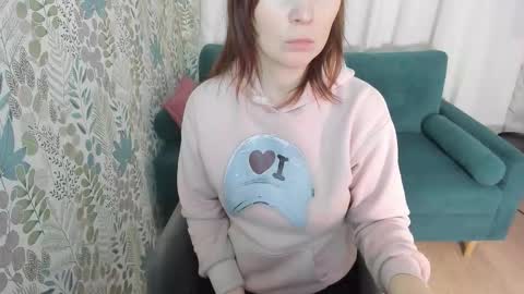 Zoe online show from 12/21/25, 01:29
