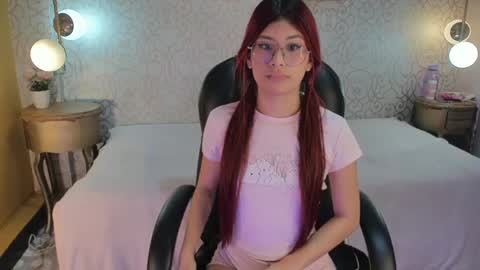 zoeecarter_ online show from 04/16/26, 11:55