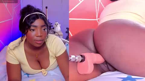 Snapshot of zoeethompson_cm chatting on 10/07/25, 11:07 online show from 10/07/25, 11:07