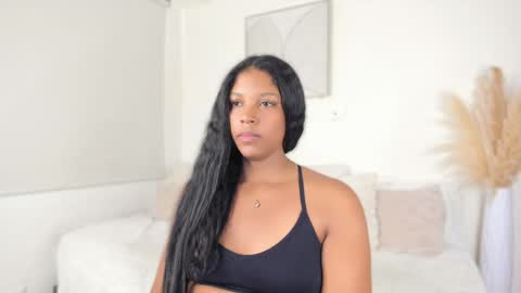 zoegarner10 online show from 04/18/26, 07:40