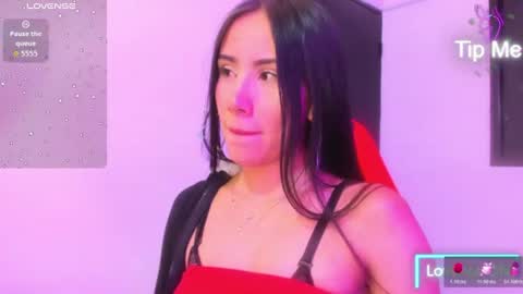 Laura  online show from 07/22/26, 06:05