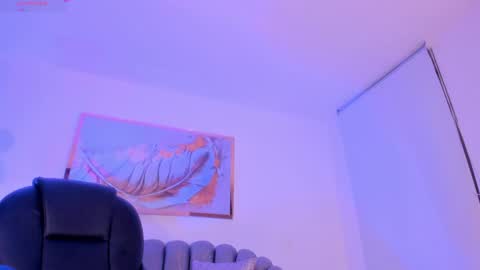 Zoe Presley  online show from 10/27/25, 01:42