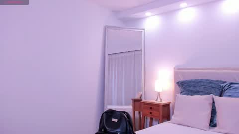 Zoes online show from 01/30/25, 11:11