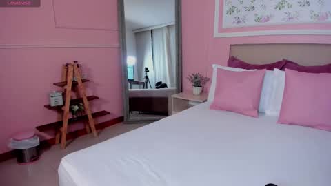 Zoes online show from 03/10/25, 11:10