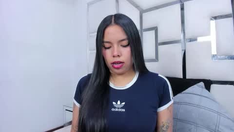 ZoeSwam online show from 02/10/26, 01:59