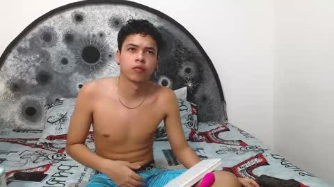 Snapshot of zoey_jayden chatting on 03/07/25, 07:16 Zoey Jayden online show from 03/07/25, 07:16