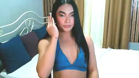 zoey online show from 11/25/25, 06:46