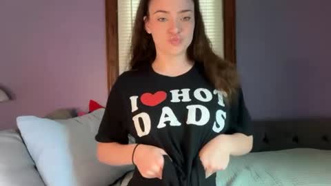 zoeyknowsbest online show from 06/20/26, 02:20