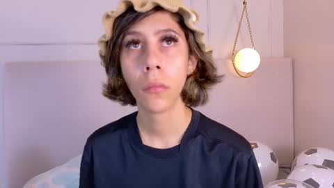 Zoey online show from 07/10/26, 01:36