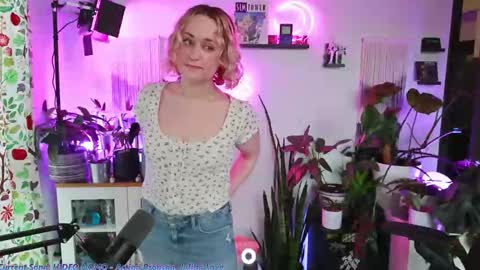 Zoey Ryan online show from 01/09/26, 06:21
