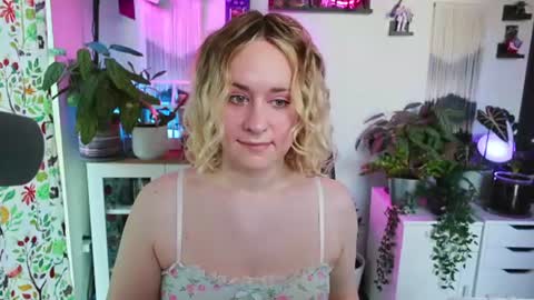 Zoey Ryan online show from 07/13/26, 04:32