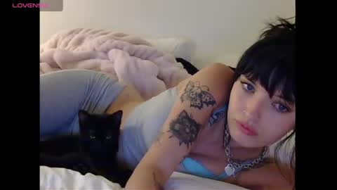 zoeyyb666 online show from 07/29/26, 07:50