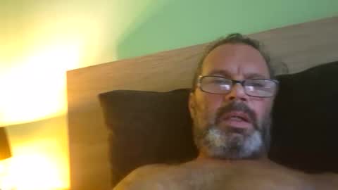 zola2025 online show from 09/10/25, 05:29