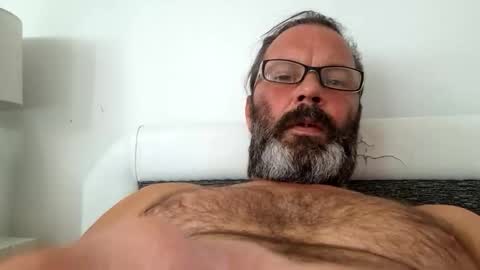 zola2025 online show from 10/12/25, 10:36