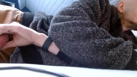 Snapshot of zolexthomas chatting on 12/06/24, 01:22 zolexthomas online show from 12/06/24, 01:22