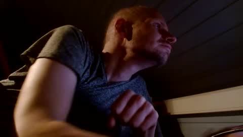 Snapshot of zolexthomas chatting on 12/10/24, 10:37 zolexthomas online show from 12/10/24, 10:37