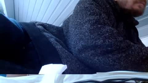 Snapshot of zolexthomas chatting on 01/27/25, 03:39 zolexthomas online show from 01/27/25, 03:39