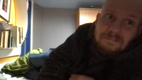 Snapshot of zolexthomas chatting on 11/03/25, 03:24 zolexthomas online show from 11/03/25, 03:24