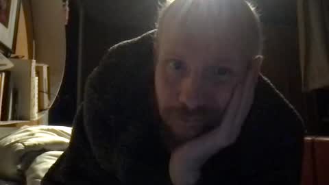 Snapshot of zolexthomas chatting on 11/29/25, 07:50 zolexthomas online show from 11/29/25, 07:50