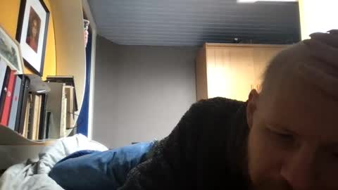 Snapshot of zolexthomas chatting on 03/01/26, 02:52 zolexthomas online show from 03/01/26, 02:52