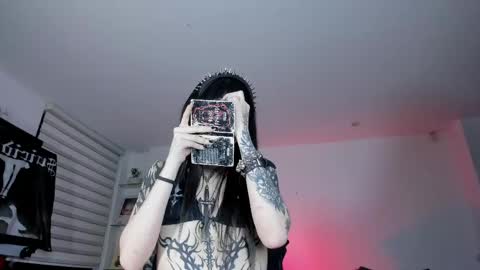 SOPHIE    online show from 05/27/26, 01:57