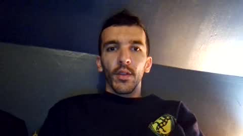 zom online show from 10/14/25, 08:20