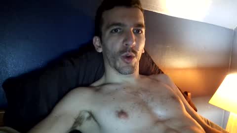 zom online show from 03/25/26, 09:43