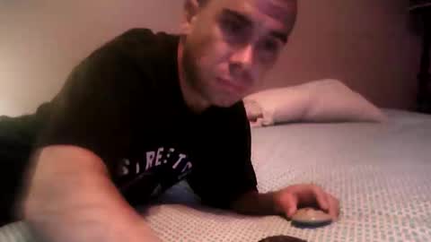 zooroxxx101 online show from 10/27/25, 07:56