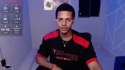 Snapshot of zoriel_derox chatting on 07/12/26, 01:07 Zoriel online show from 07/12/26, 01:07